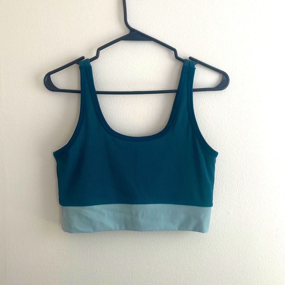 Nike dri-fit color block bra